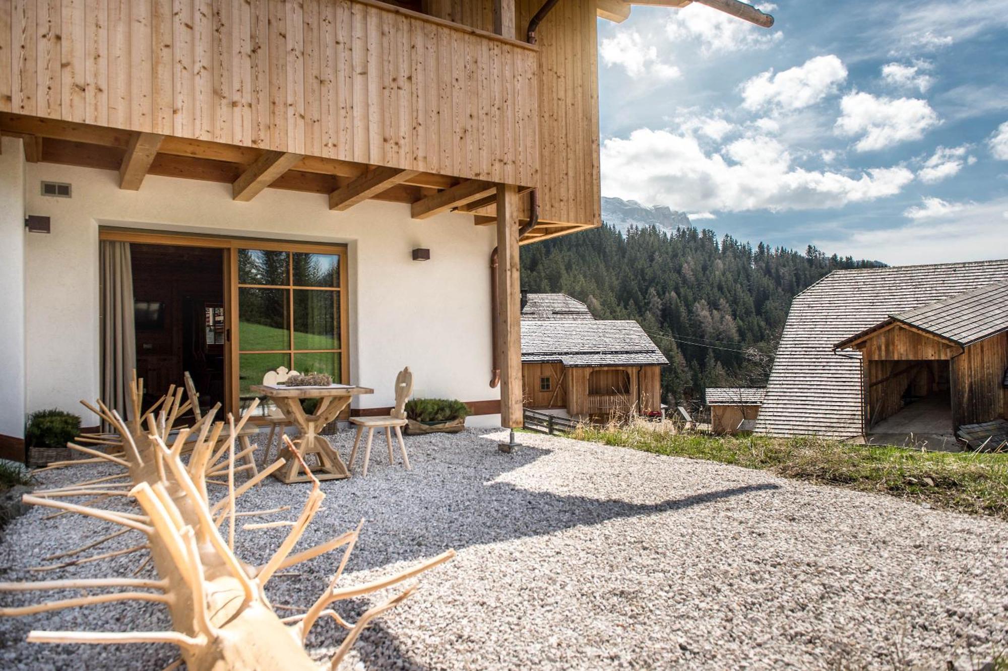 Mountain Chalet Pia La Valle Exteriör bild